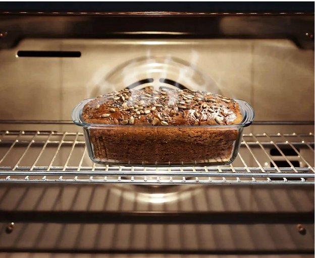 Choosing the Right Baking Pan Glass Loaf Pan vs Metal Razab