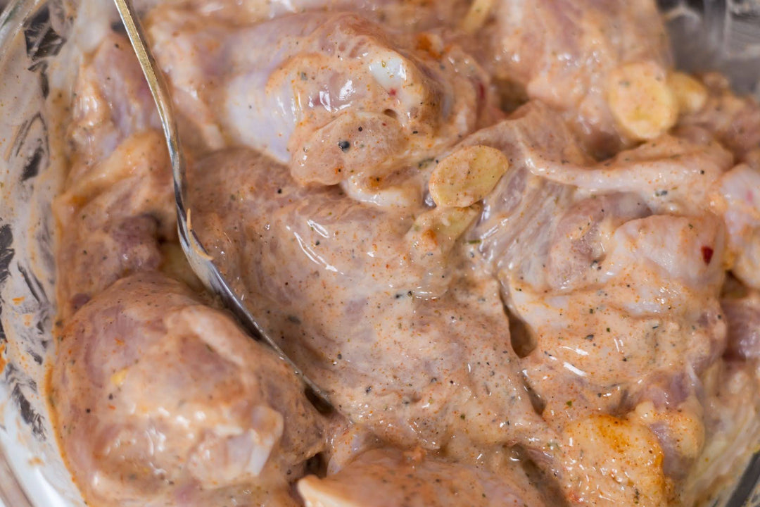 Can You Marinate Meat and Chicken in Glass Containers? - Razab
