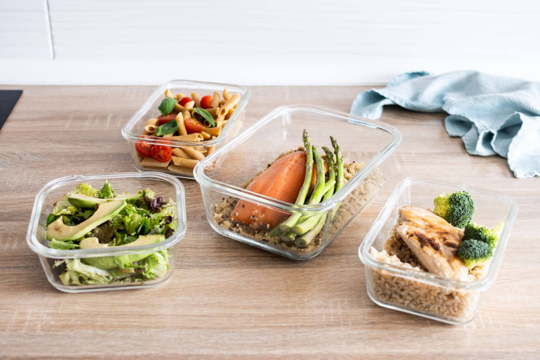 The Exact Glass Container Setup That Fits a Week of Meals in One Fridge Shelf