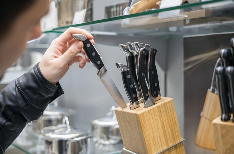 Tips on How to Store Your Kitchen Knives the Right Way - Razab